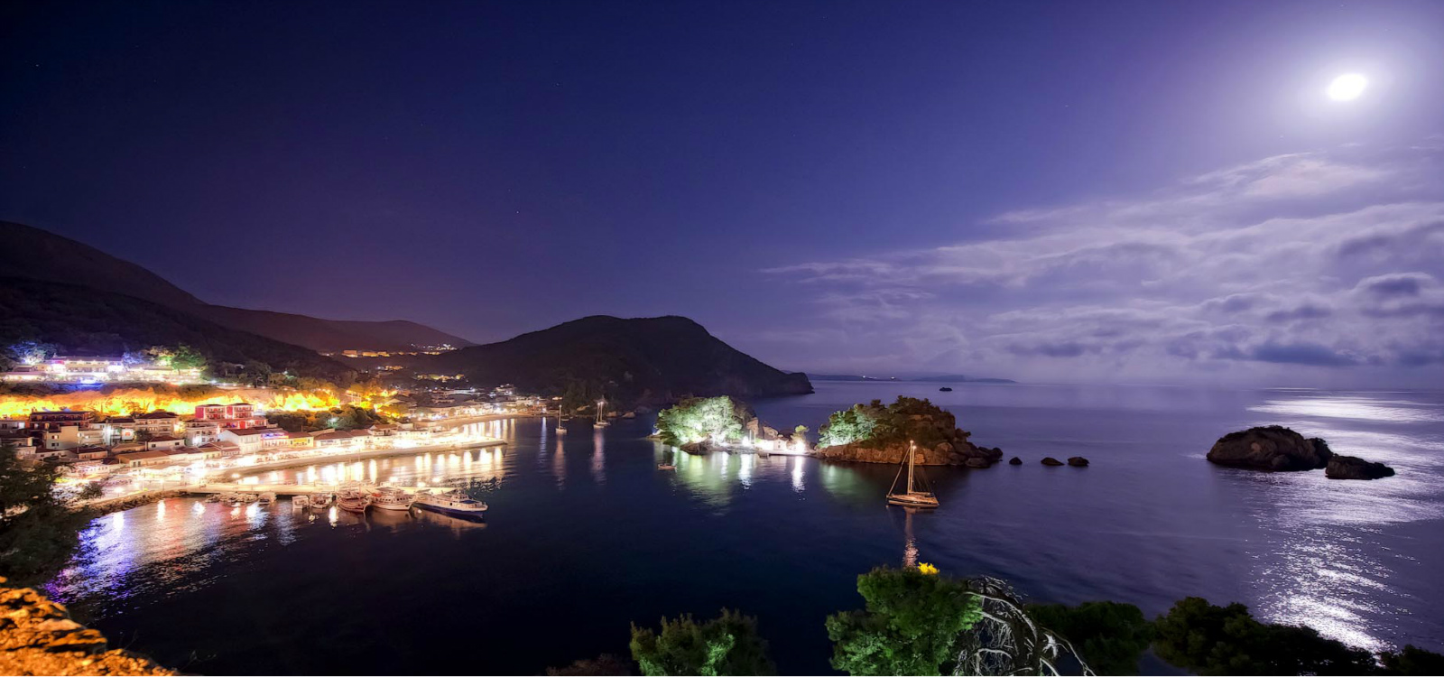 parga night
